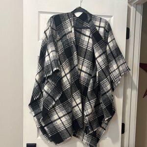 Old Navy Black and White Plaid Cape